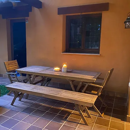 Petite Maison * Valverde de la Virgen