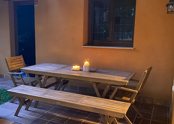 Petite Maison * Valverde de la Virgen